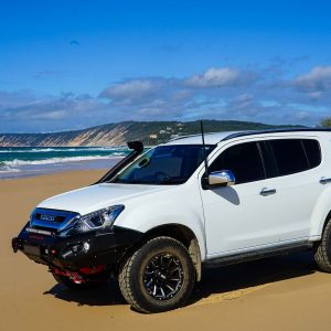 King series bull bar for Isuzu MU-X ( 2016 - 2020 ) - Image 10