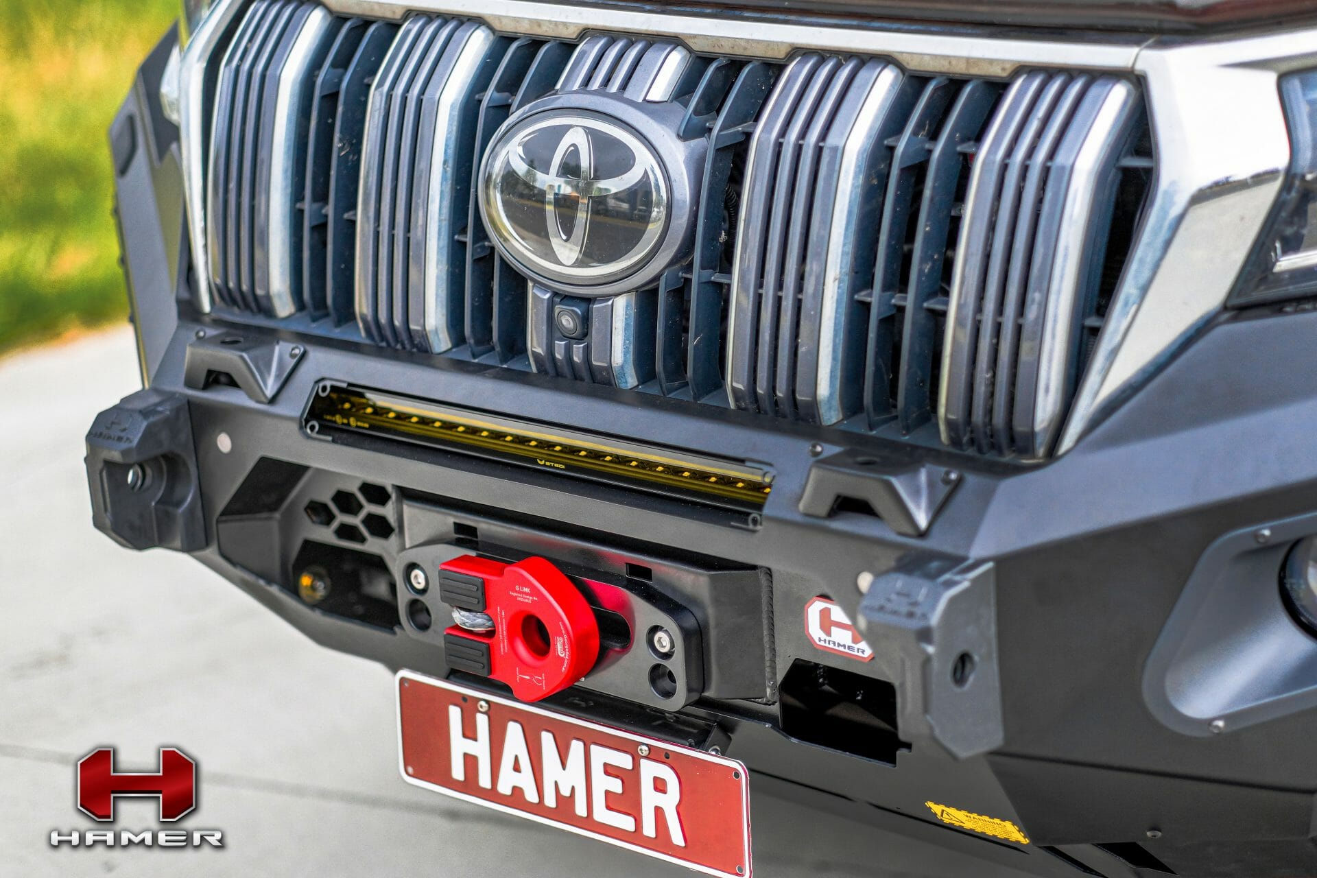 King series bull bar for Toyota Landcruiser Prado 150 Series (2018 - Present) - Image 19