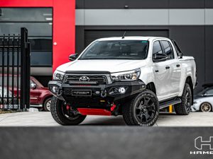 King series bull bar for Toyota Hilux (2018 - 2020)