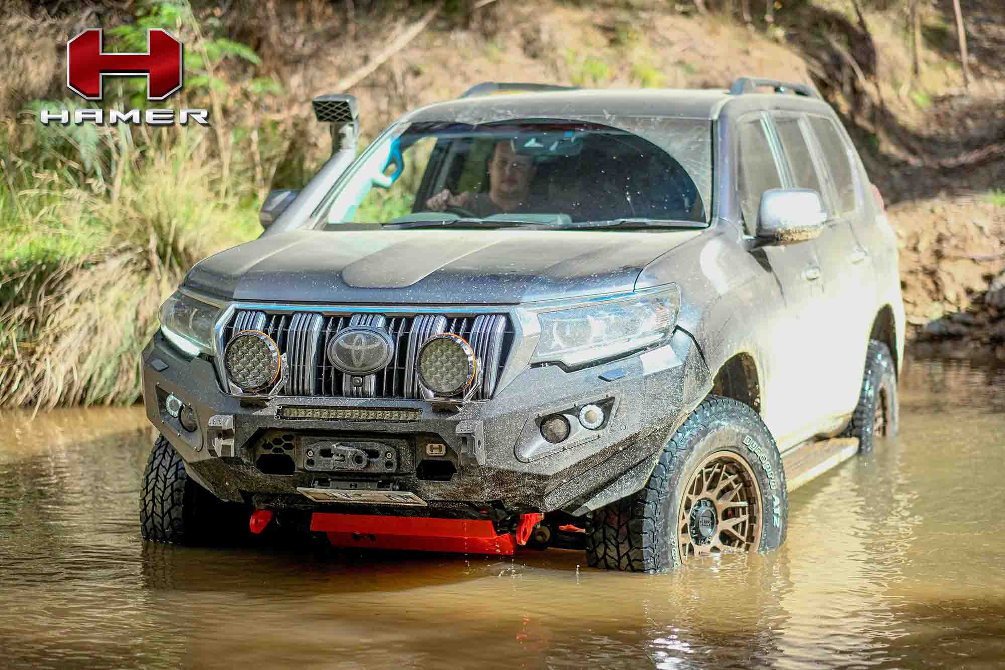 King series bull bar for Toyota Landcruiser Prado 150 Series (2018 - Present) - Image 15