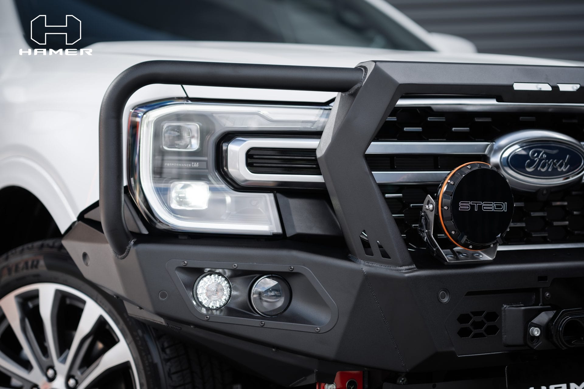 King series Plus bull bar for Ford Everest (2022 - Present) - Image 6