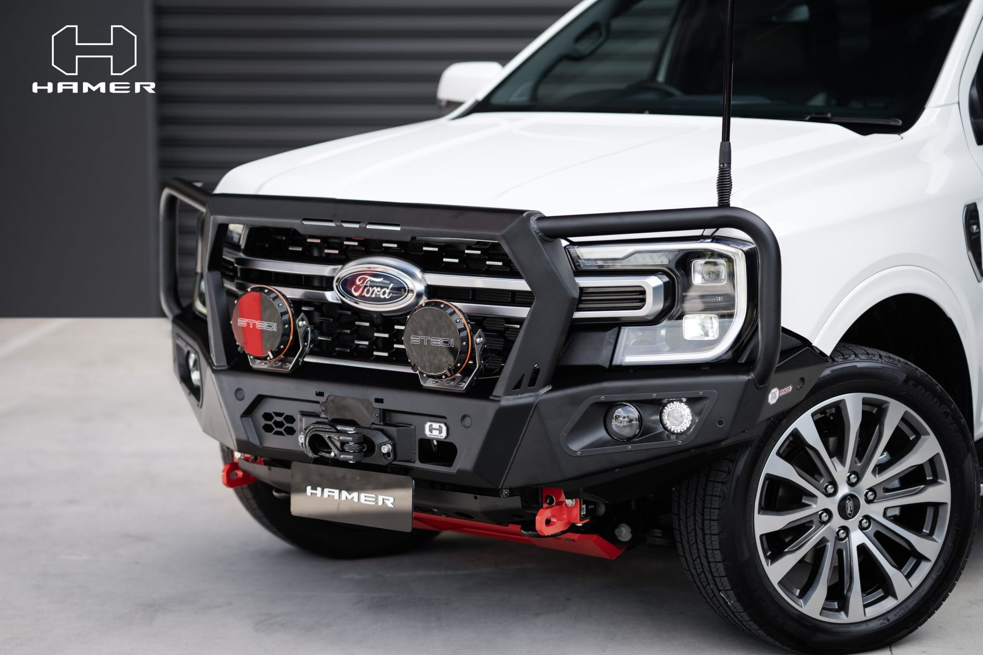 King series Plus bull bar for Ford Everest (2022 - Present) - Image 9