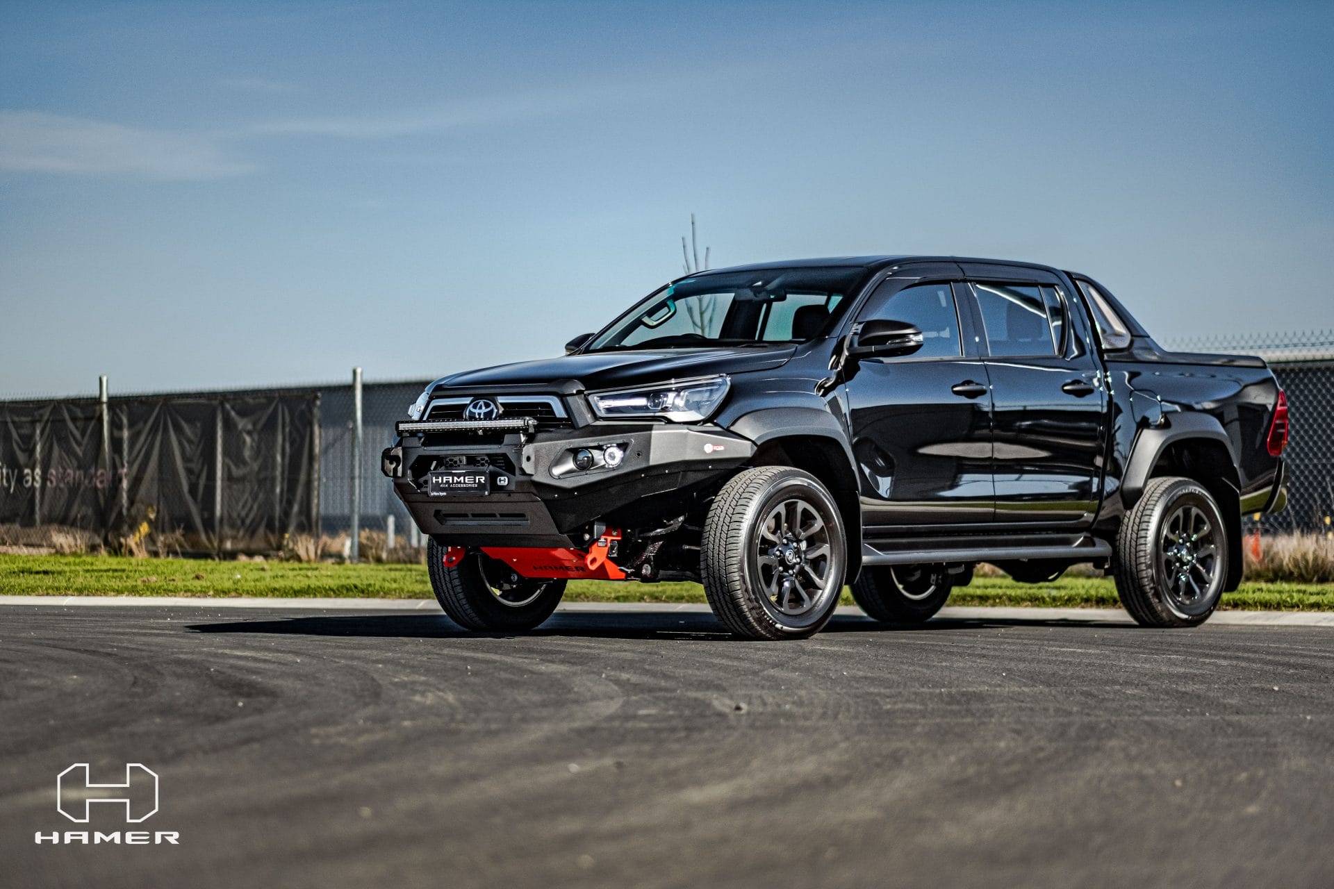 King series bull bar for Toyota Hilux Rogue (2022 - Present) - Image 18