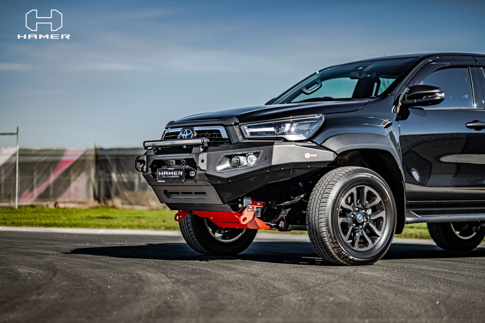 King series bull bar for Toyota Hilux Rogue (2022 - Present) - Image 19