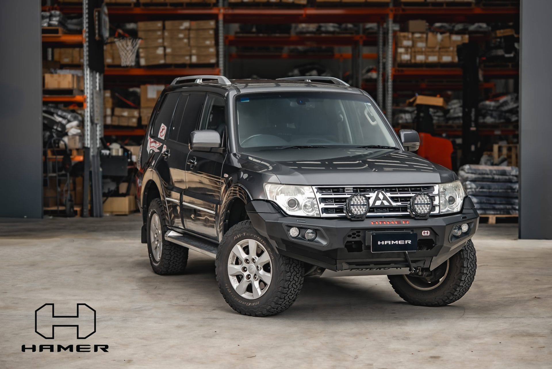 King series bull bar for Mitsubishi Pajero (2006 - 2021) - Image 5