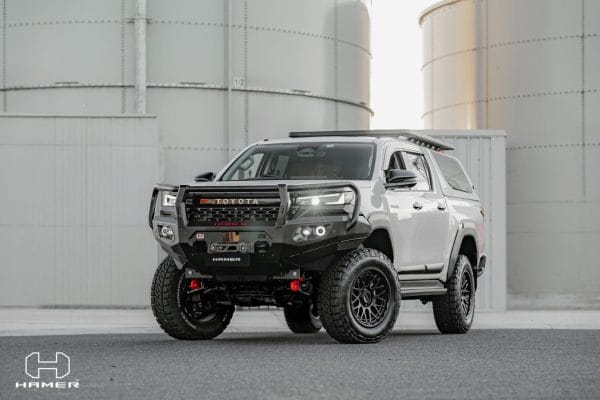 Hamer King Series Plus bull bar fitted on Toyota Hilux N90 2026 matte black powder coated full bumper replacement with LED lighting