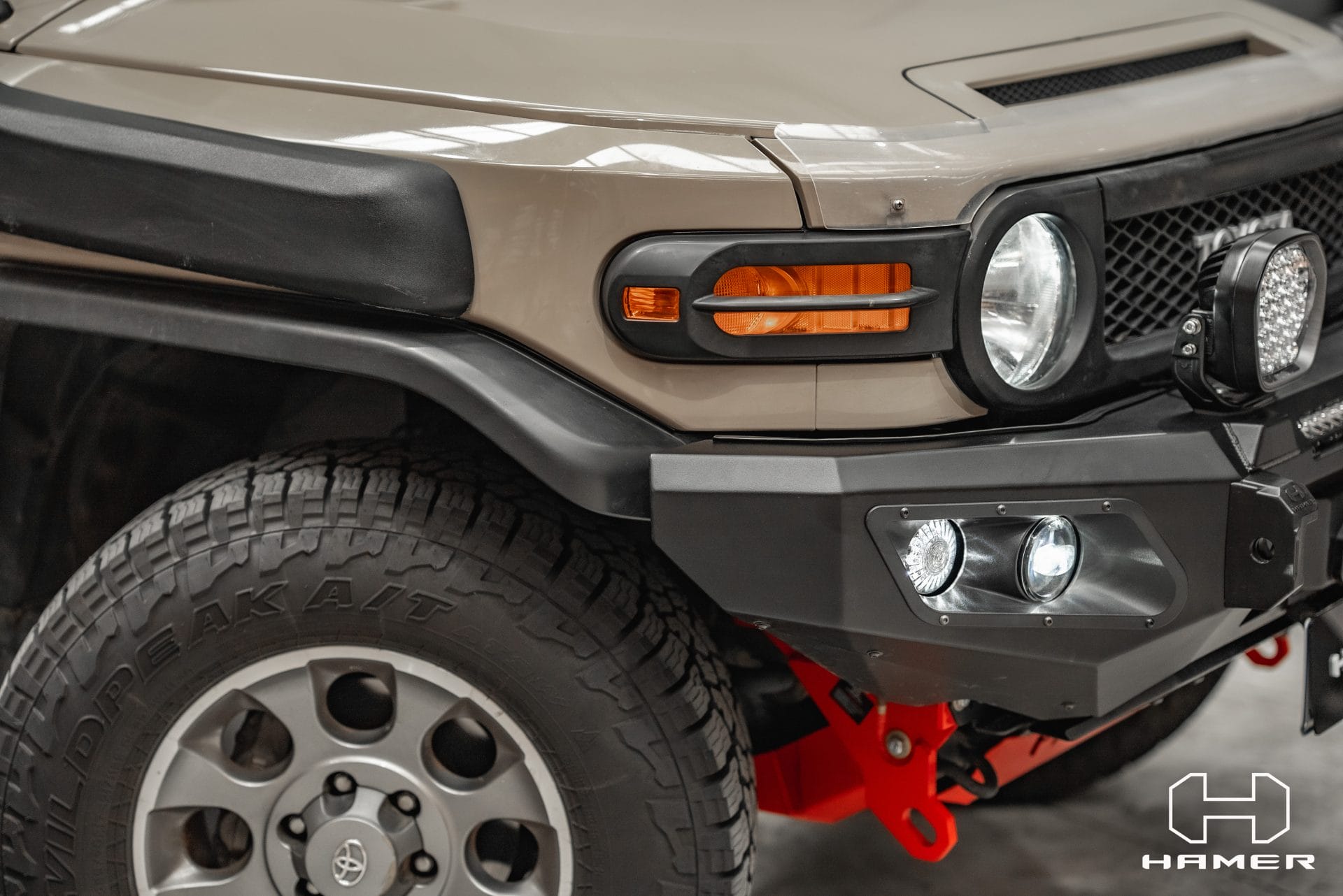King series bull bar for Toyota FJ Cruiser (2011 - 2016) - Image 4