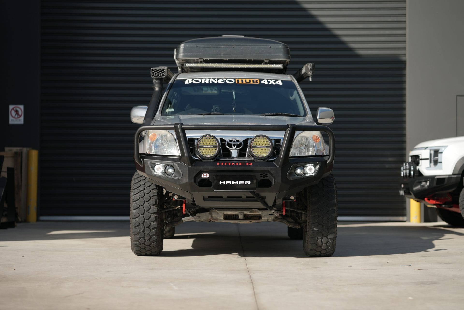 King series plus bull bar for Toyota Landcruiser Prado 120 Series (2003 - 2009) - Image 8