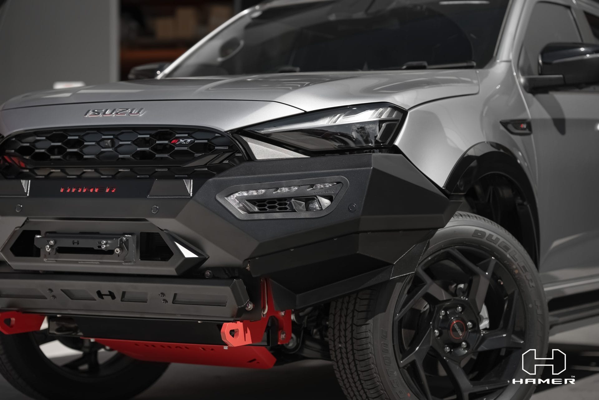 Atlas series bull bar for Isuzu MU-X (2025 - Present) - Image 3