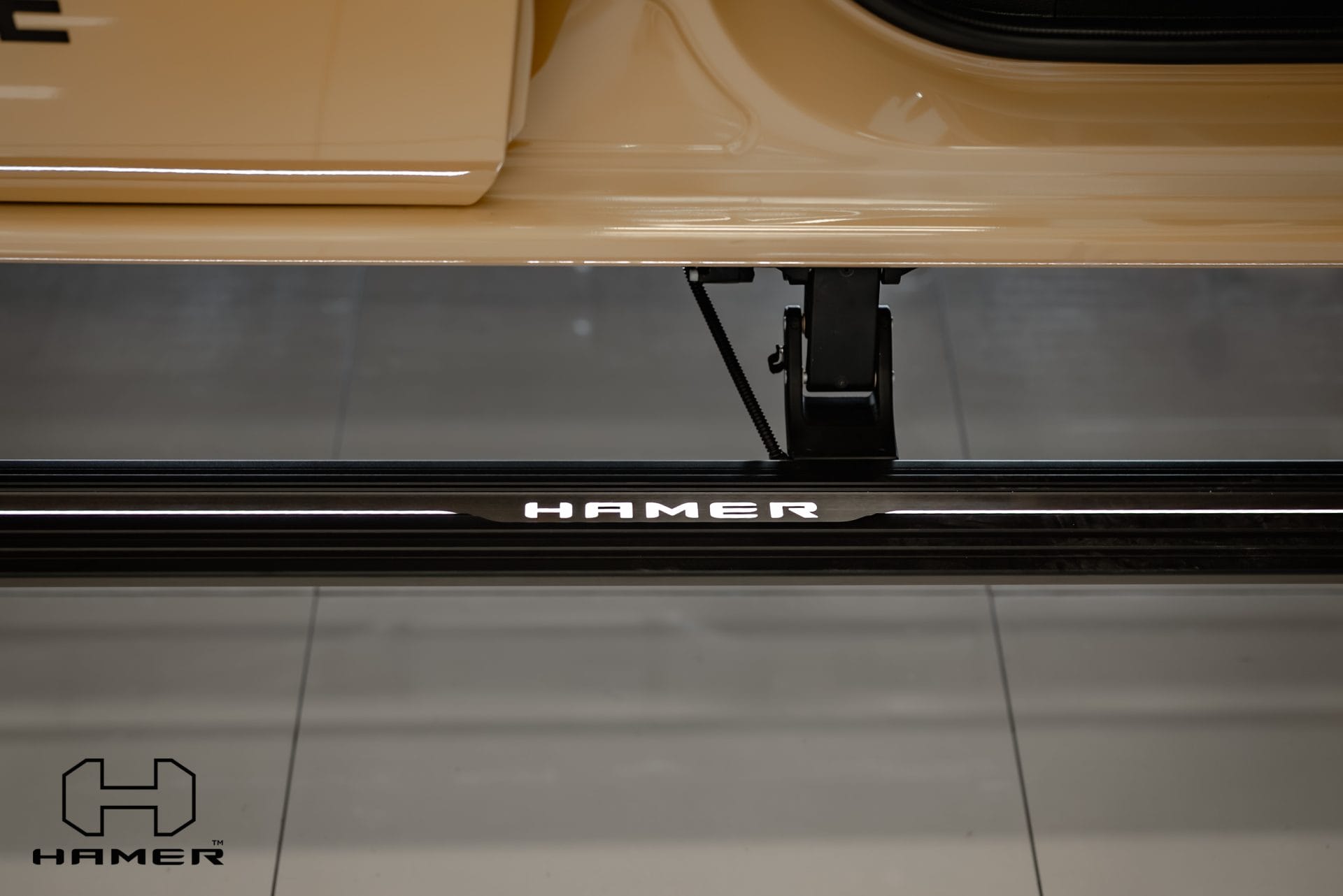 Spark POWER SIDE STEPS - FORD RANGER SUPERDUTY (2025 - PRESENT) - Image 7